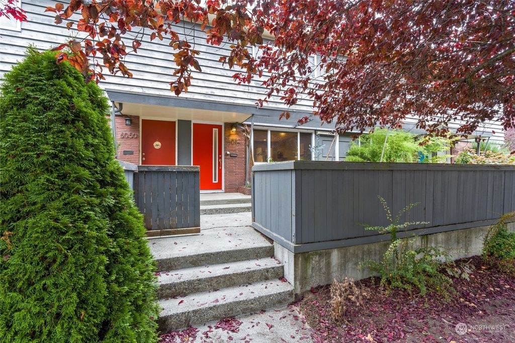 Photo of 6052 Fauntleroy Way SW, Seattle, WA 98136 (MLS # 2004227)