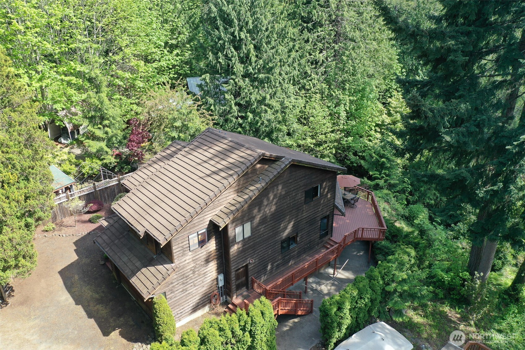 200 N Lakeshore Place