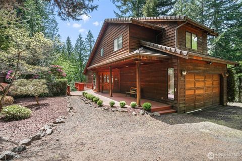 Photo of 200 N Lakeshore Place, Hoodsport, WA 98548 (MLS # 2420884)