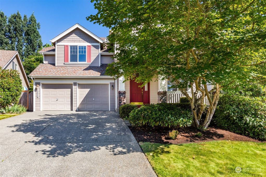 Photo of 20528 NE 31st Street, Sammamish, WA 98074 (MLS # 2140791)