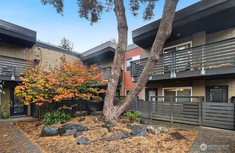 5220 42nd Avenue S 110 Seattle WA 98118