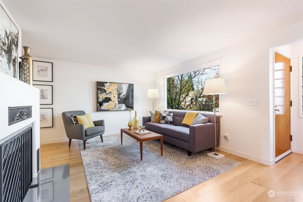 Photo of 3509 NE 91st Street, Seattle, WA 98115 (MLS # 2191764)