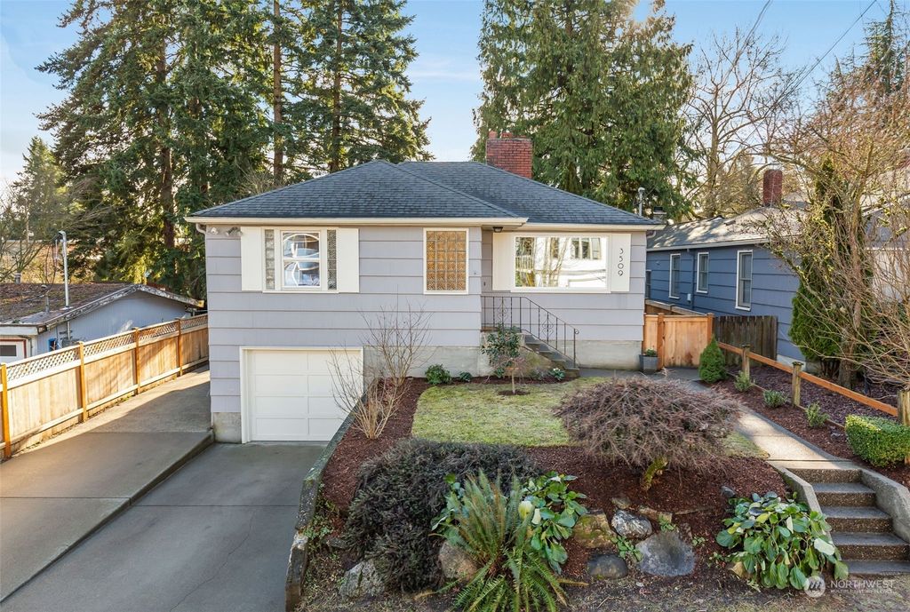 Photo of 3509 NE 91st Street, Seattle, WA 98115 (MLS # 2191764)