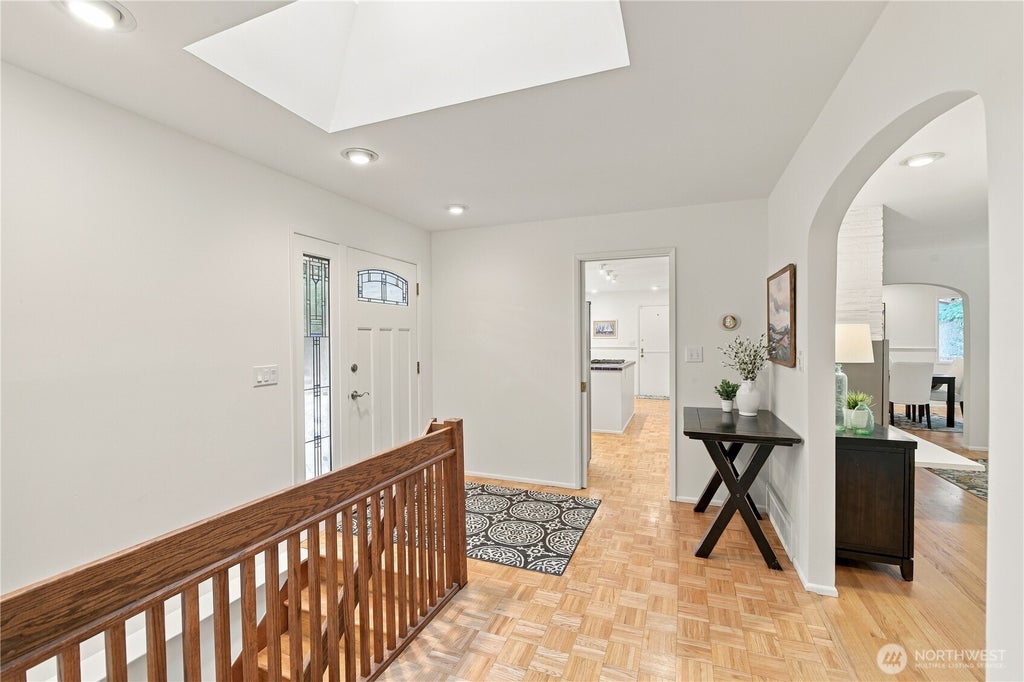 Photo of 8515 27th Avenue NE, Seattle, WA 98115 (MLS # 2594486)