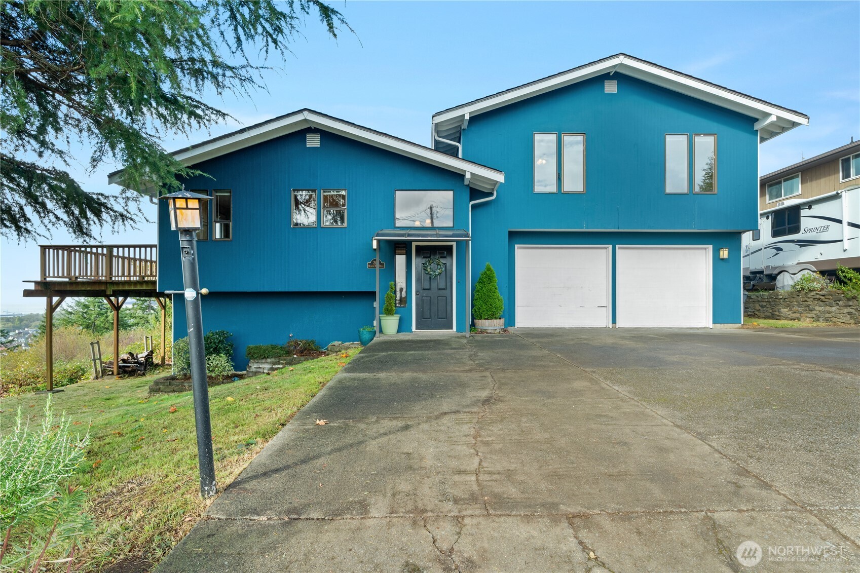 205 Beacon Hill Drive