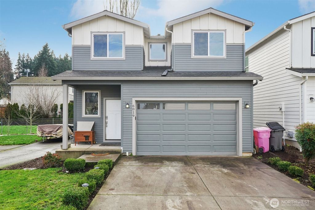 Photo of 6019 NE 55th Circle, Vancouver, WA 98661 (MLS # 2461427)