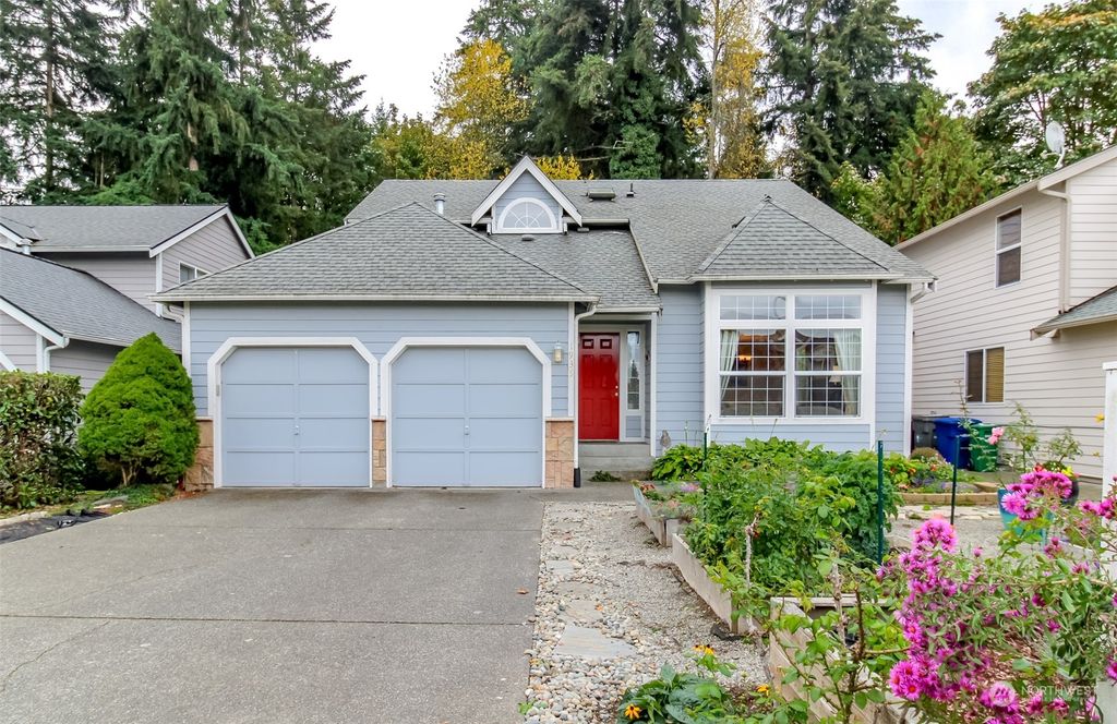 Photo of 1935 NE 23rd Street, Renton, WA 98056 (MLS # 2300462)