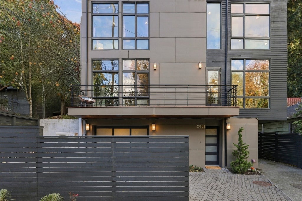 Photo of 2601 3rd Avenue W, Seattle, WA 98119 (MLS # 2598717)