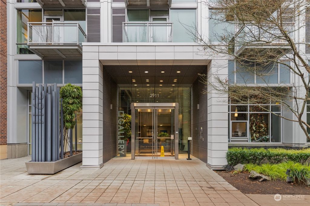 Photo of 2911 2nd Avenue #622, Seattle, WA 98121 (MLS # 2142258)