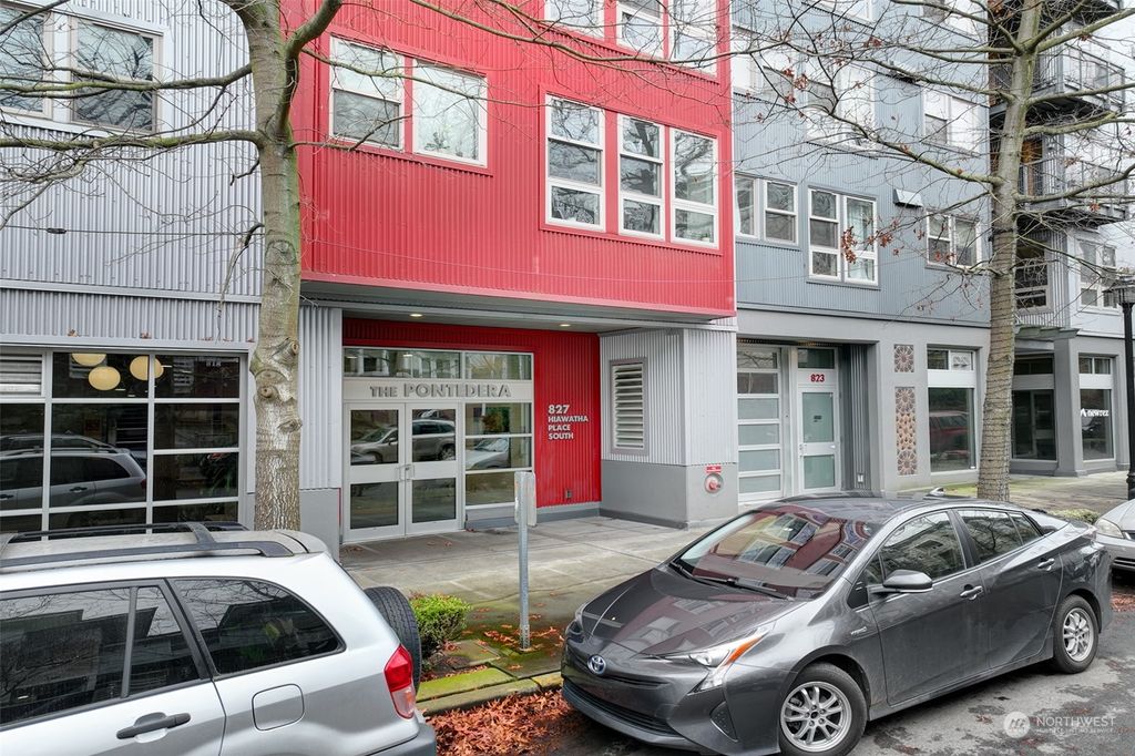 Photo of 827 Hiawatha Place S #504, Seattle, WA 98144 (MLS # 2261897)