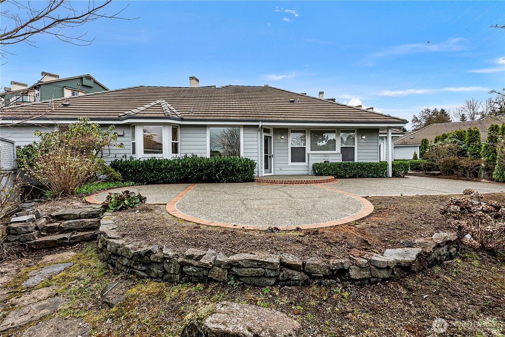 Photo of 3012 N Narrows Drive #5, Tacoma, WA 98407 (MLS # 2486045)