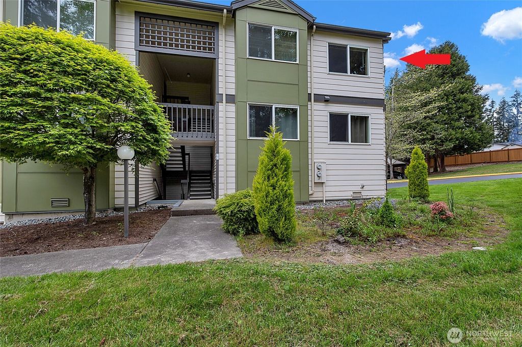 Photo of 31500 33rd Place SW #Q204, Federal Way, WA 98023 (MLS # 2365629)