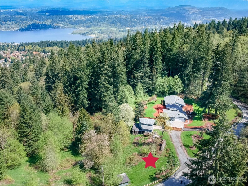 17600 SE Cougar Mountain Drive