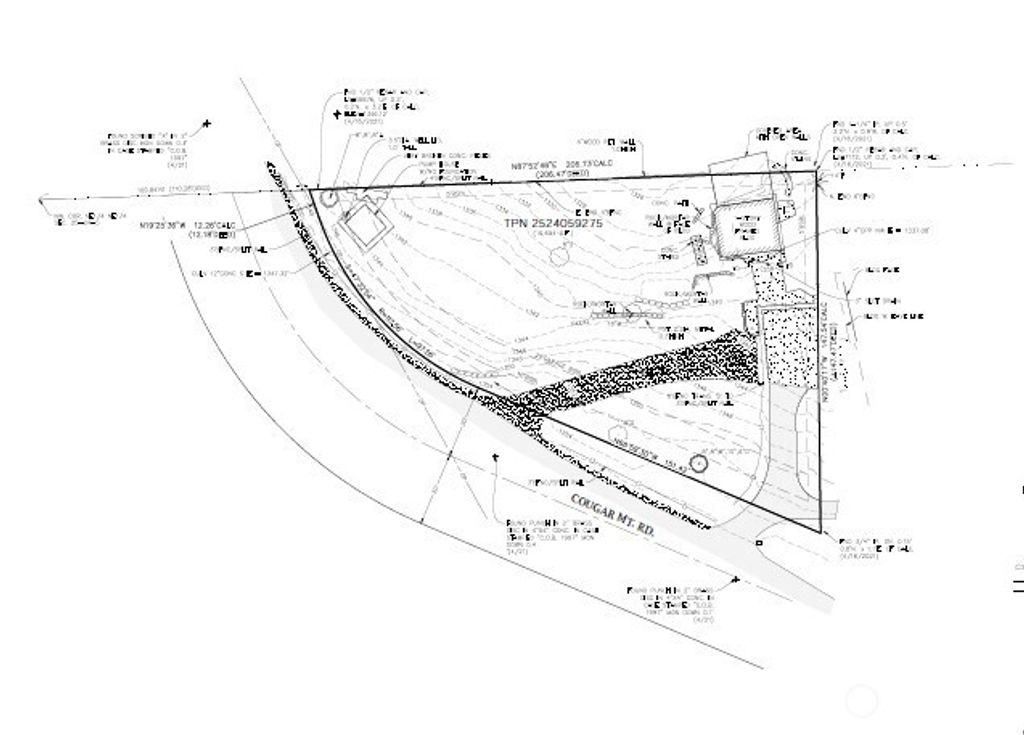 Photo of 17600 SE Cougar Mountain Drive, Issaquah, WA 98027 (MLS # 2470579)