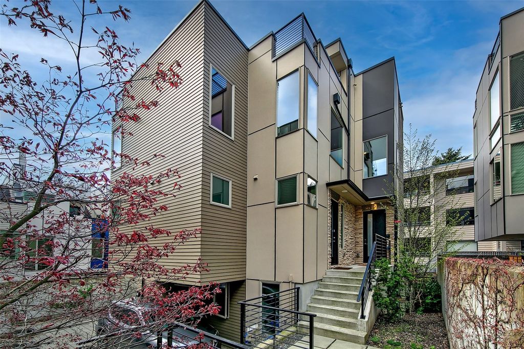 Photo of 3639 Dayton Avenue N #A, Seattle, WA 98103 (MLS # 2066701)