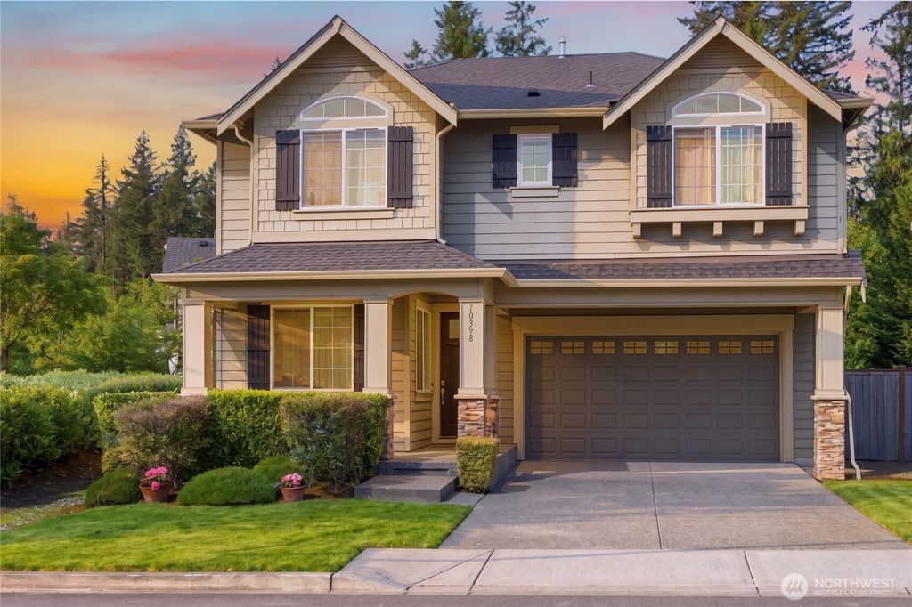 Photo of 10398 243rd Court NE, Redmond, WA 98053 (MLS # 2530564)
