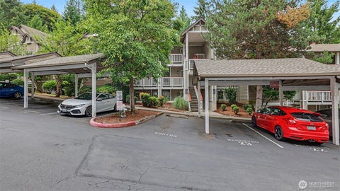 Photo of 18505 SE Newport Way #B106, Issaquah, WA 98027 (MLS # 2556950)