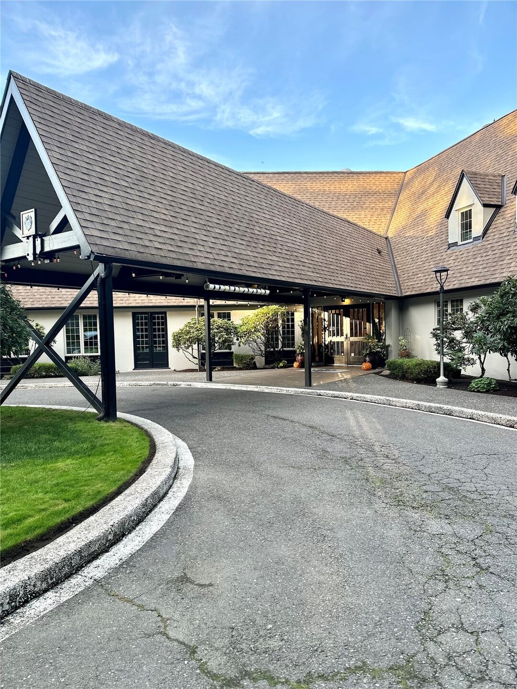 Photo of 10923 Glen Acres Drive S #C, Seattle, WA 98168 (MLS # 2595691)