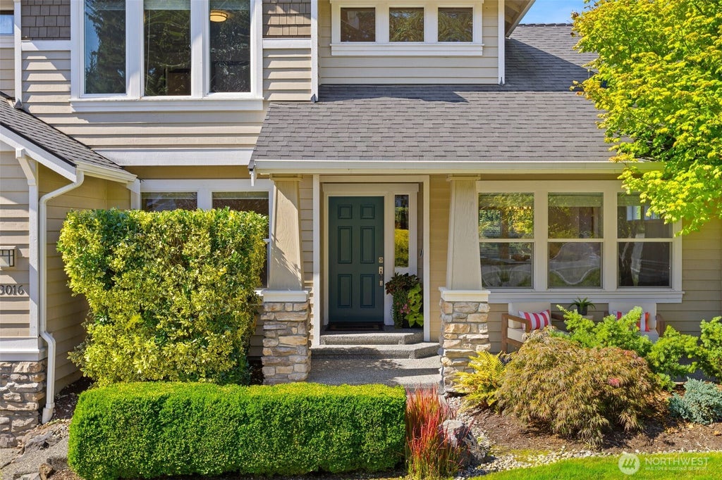 Photo of 13016 175th Drive SE, Snohomish, WA 98290 (MLS # 2579719)