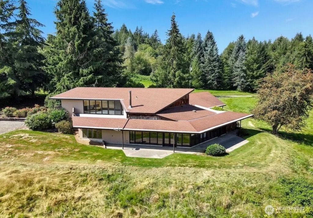 Photo of 3630 252nd Street NE, Arlington, WA 98223 (MLS # 2398181)