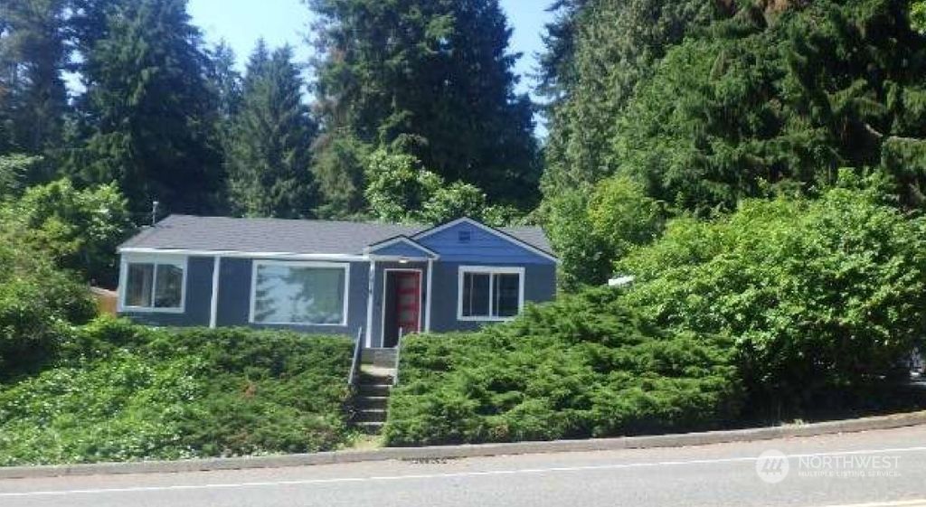 Photo of 1515 NE Perkins Way, Shoreline, WA 98155 (MLS # 2165635)