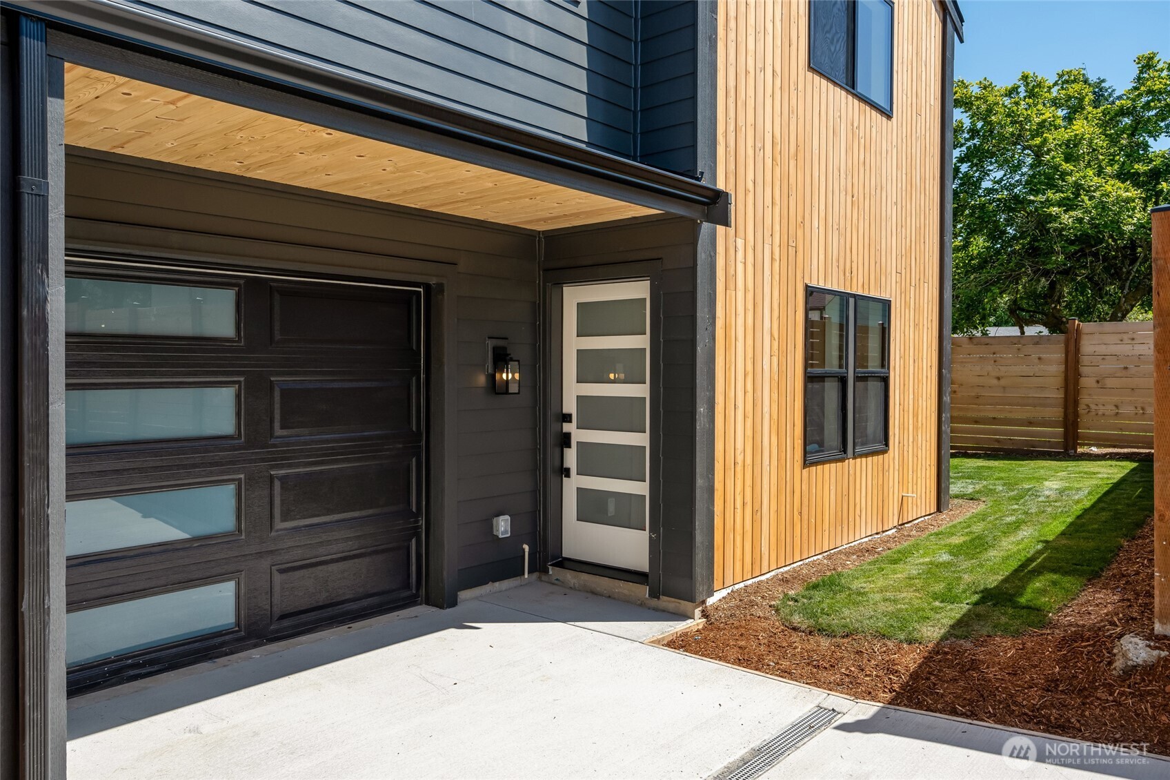 12850 Occidental Avenue S