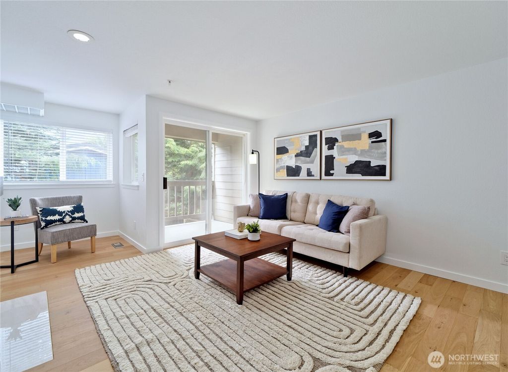 Photo of 18523 68th Avenue NE #102, Kenmore, WA 98028 (MLS # 2520831)