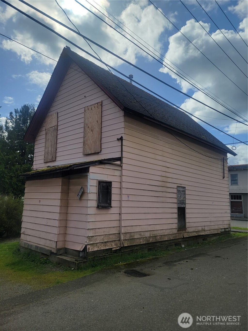 Photo of 218 S 2nd Street, Shelton, WA 98584 (MLS # 2577144)