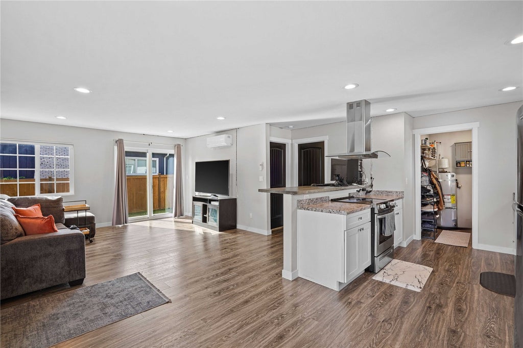 Photo of 1715 Snyder Avenue, Bremerton, WA 98312 (MLS # 2597315)