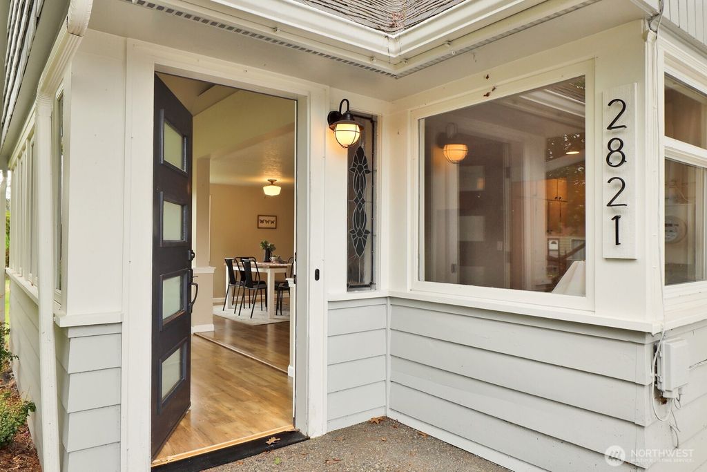 Photo of 2821 Racine Street, Bellingham, WA 98226 (MLS # 2531289)