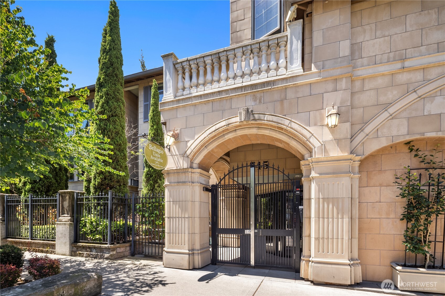 745 Bellevue Avenue E 305