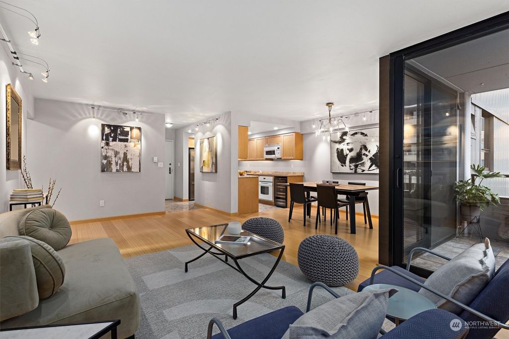 Photo of 2621 2nd Avenue #901, Seattle, WA 98121 (MLS # 2038540)