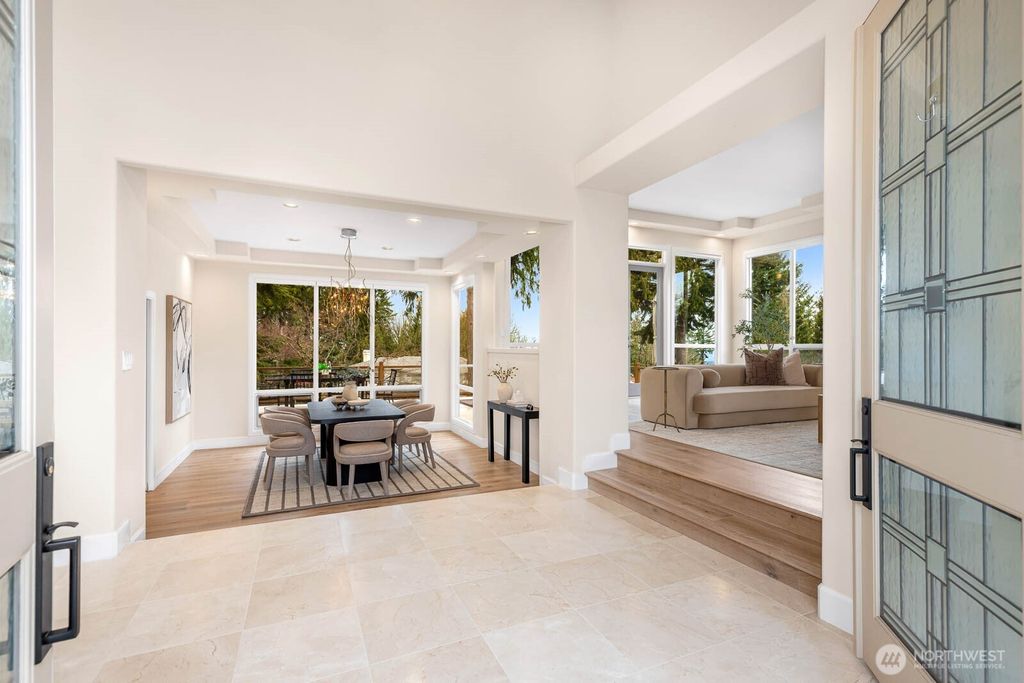 Photo of 18206 NW Montreux Drive, Issaquah, WA 98027 (MLS # 2506150)