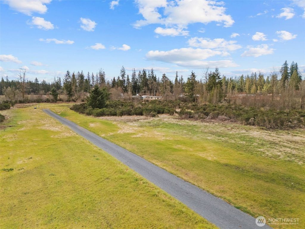 Photo of 15612 84th Street NE, Lake Stevens, WA 98258 (MLS # 2346870)