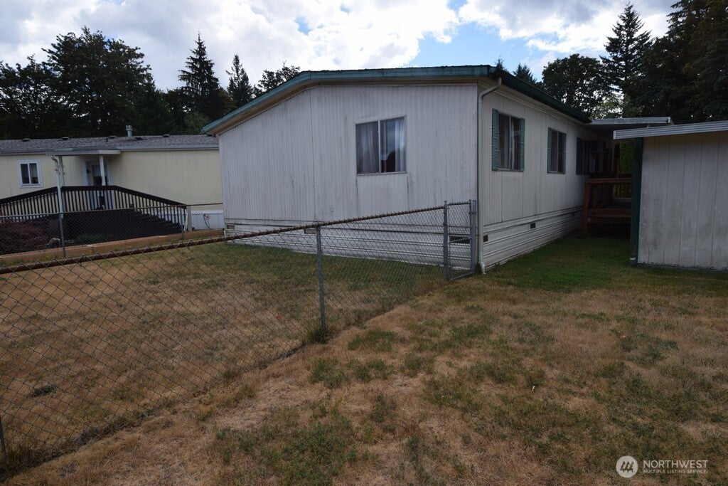 1270 SE Carl Pickel Drive