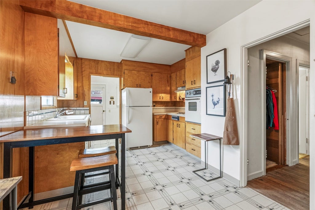 Photo of 617 23rd AVE, Longview, WA 98632 (MLS # 2599661)
