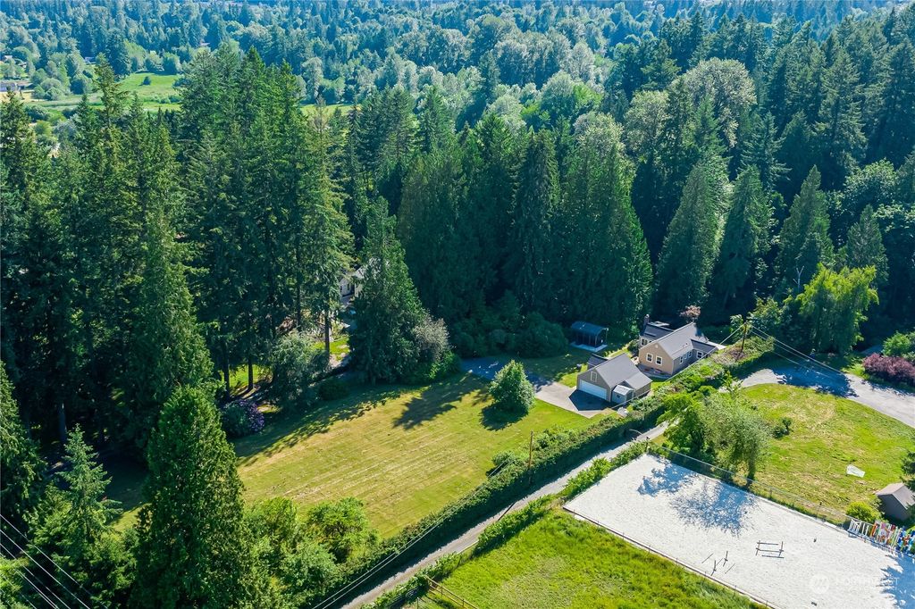 Photo of 12625 Avondale Road NE, Redmond, WA 98052 (MLS # 2127879)