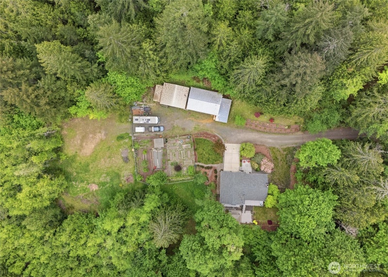 3858 Quiet Drive NW