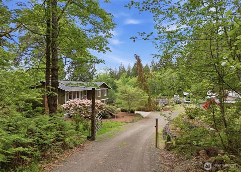 Photo of 3858 Quiet Drive NW, Bremerton, WA 98312 (MLS # 2521990)