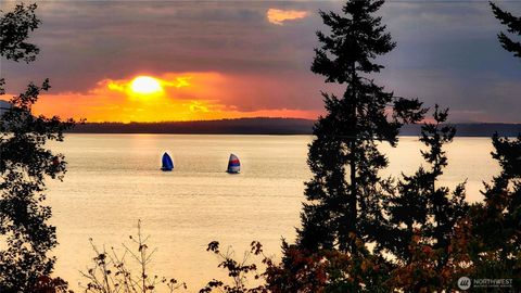 317 N State 201 Bellingham WA 98225