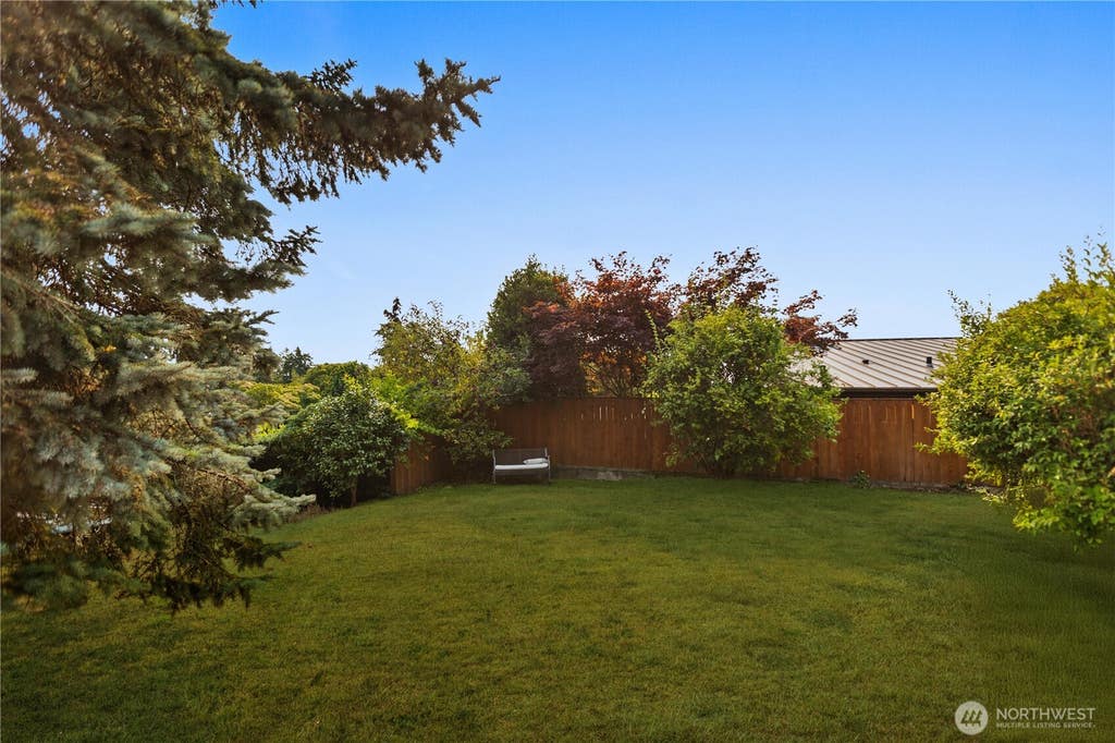 Photo of 616 NW 122nd Street, Seattle, WA 98177 (MLS # 2567261)