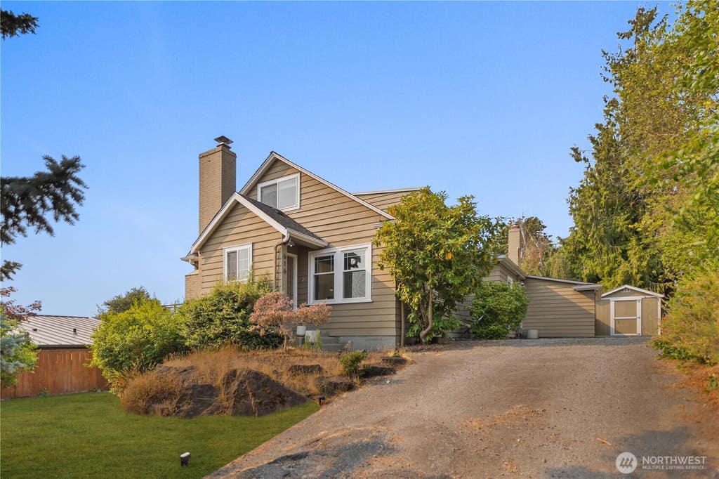 Photo of 616 NW 122nd Street, Seattle, WA 98177 (MLS # 2567261)