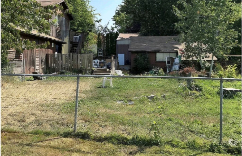 Photo of 9001 9th Avenue E, Tacoma, WA 98445 (MLS # 2598045)