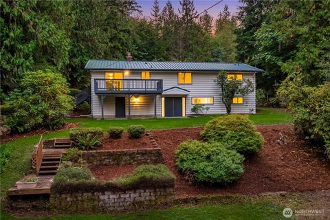 Photo of 24601 SE 165th Street, Issaquah, WA 98027 (MLS # 2442333)