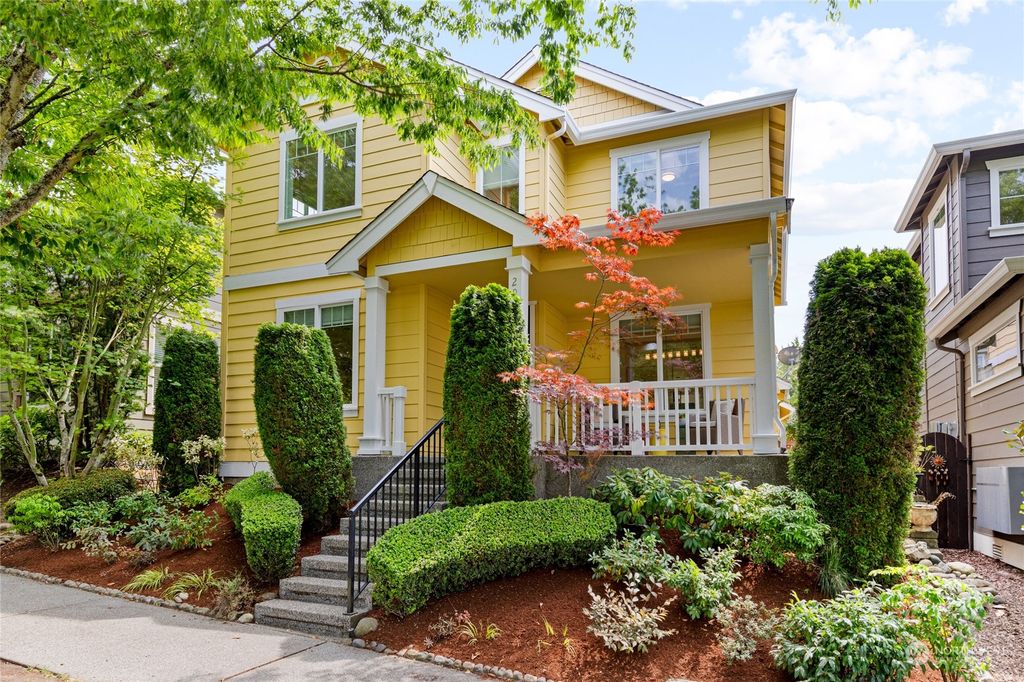 Photo of 2987 NE Marquette Way, Issaquah, WA 98029 (MLS # 2264558)