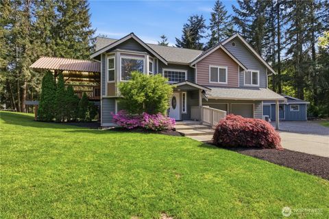 Photo of 13116 202 Street Ct E, Graham, WA 98338 (MLS # 2519934)