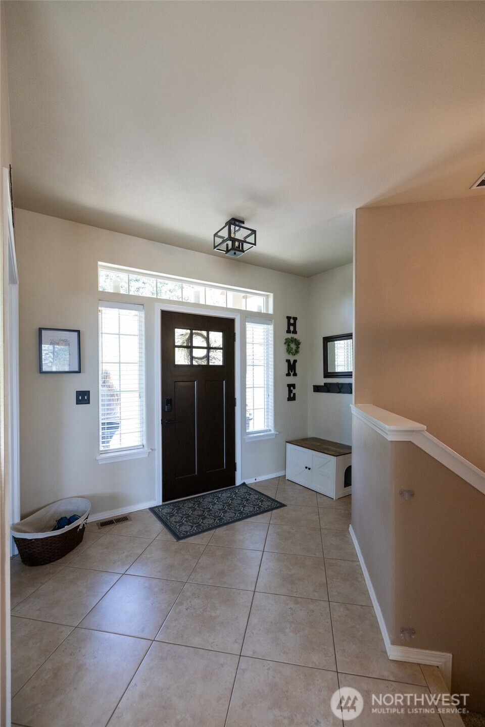 1895 SE Maple Drive