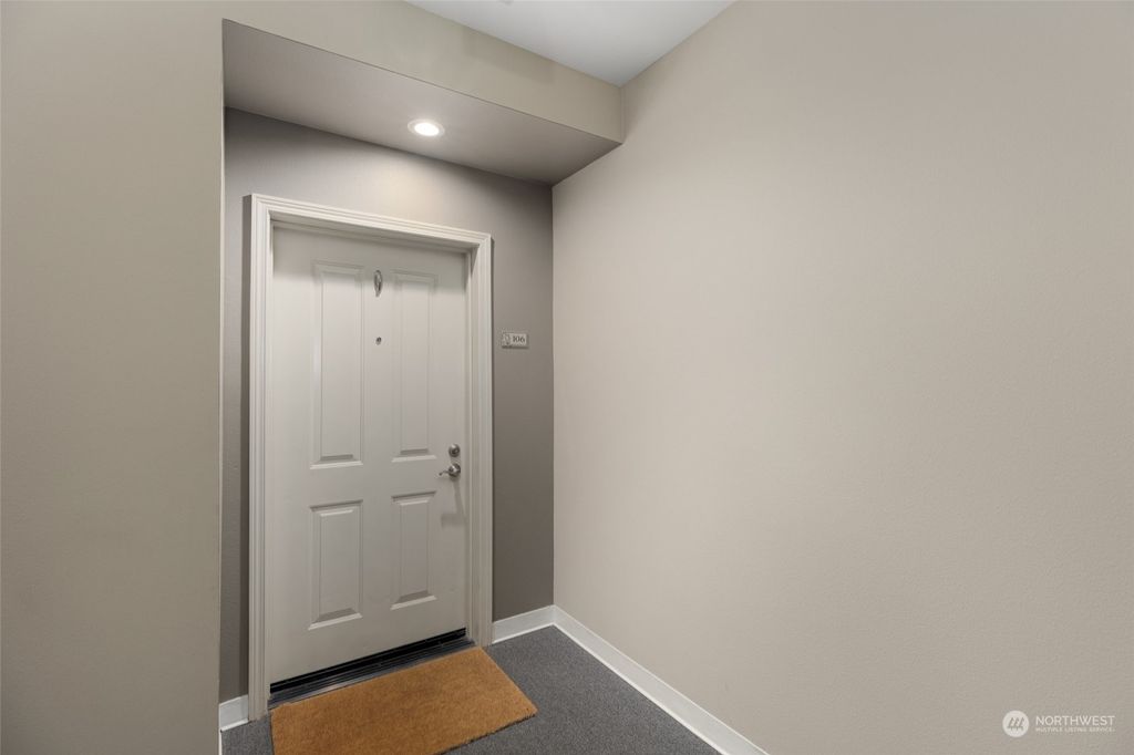 Photo of 973 NE Ingram Street #A106, Issaquah, WA 98029 (MLS # 2242553)