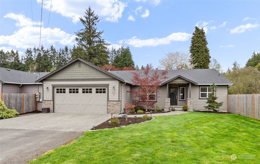 Photo of 519 147th Avenue SE #B, Snohomish, WA 98290 (MLS # 2223414)