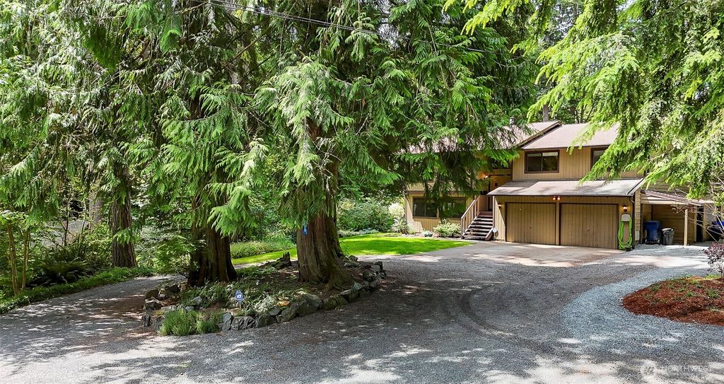 Photo of 3010 132nd Avenue SE, Snohomish, WA 98290 (MLS # 2395843)